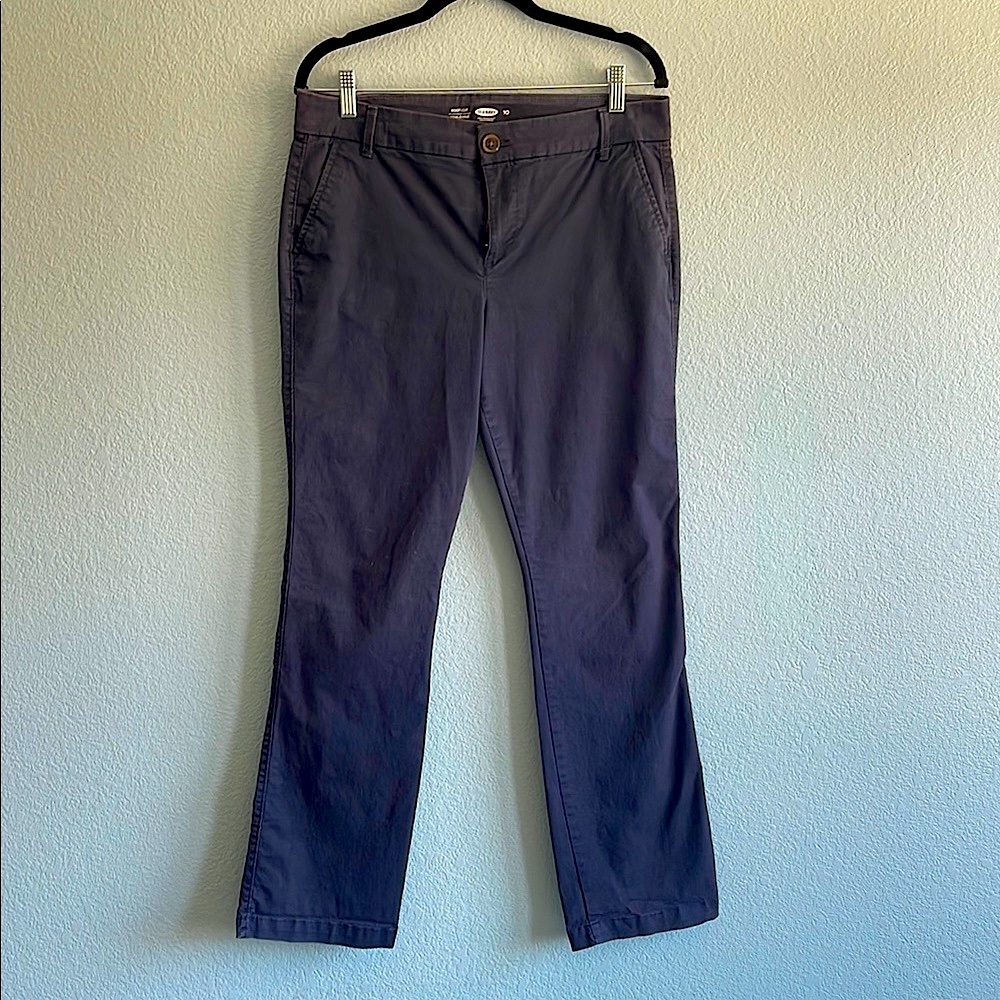 Old Navy bootcut chinos Pants